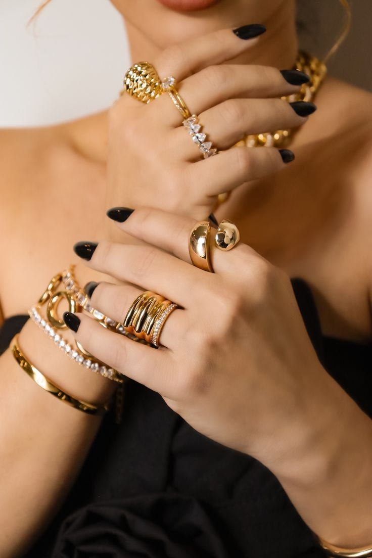 {"ARInfo":{"IsUseAR":false},"Version":"1.0.0","MakeupInfo":{"IsUseMakeup":false},"FaceliftInfo":{"IsChangeEyeLift":false,"IsChangeFacelift":false,"IsChangePostureLift":false,"IsChangeNose":false,"IsChangeFaceChin":false,"IsChangeMouth":false,"IsChangeThinFace":false},"BeautyInfo":{"IsAIBeauty":false,"OldBeautyCount":1,"IsSharpen":false,"SwitchMedicatedAcne":false,"IsBrightEyes":false,"IsOldBeauty":false,"IsReduceBlackEyes":false},"HandlerInfo":{"AppName":2},"FilterInfo":{"IsUseFilter":false}}