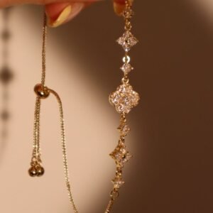 Gold-Plated-Diamonds-Leaf-Bracelet